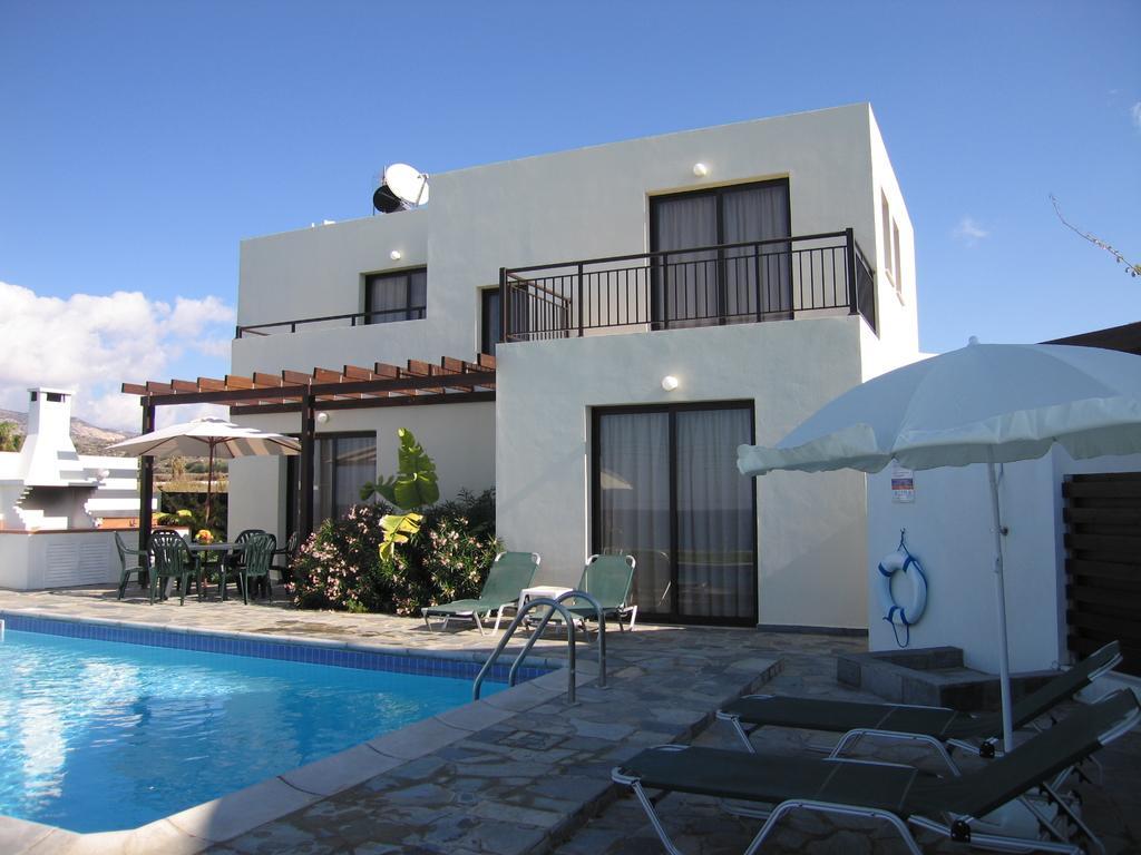 Aura Holiday Villas Paphos Exterior photo