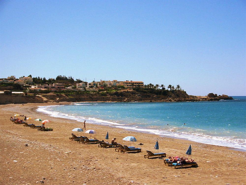 Aura Holiday Villas Paphos Exterior photo